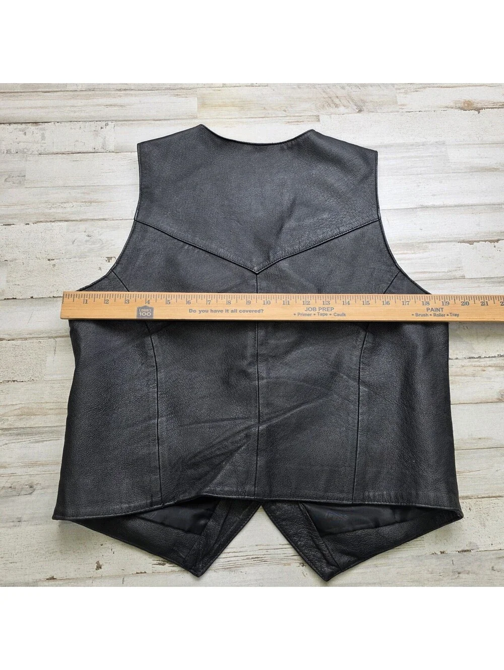 Vintage Vichen Of USA Black 100% Leather Men’s Vest Size S Western Yoke Biker
